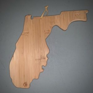 Florida Shaped Cutting Board. NWOT